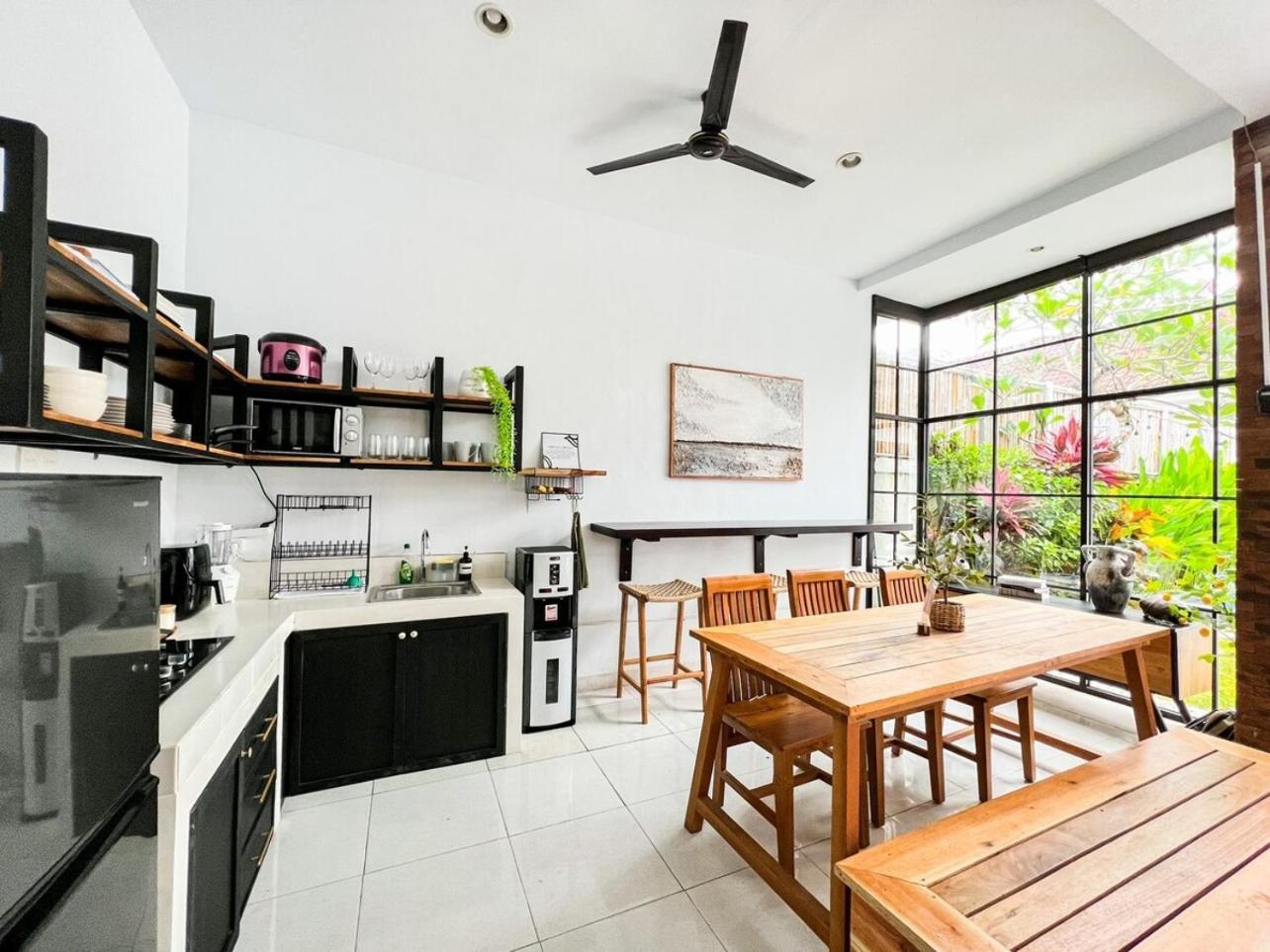 Island Boy Guesthouse T Prime Location In Canggu Zewnętrze zdjęcie